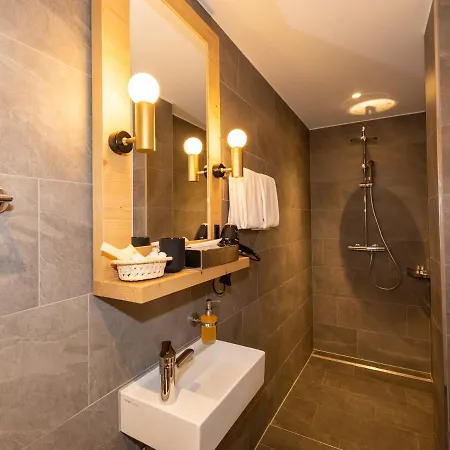 Hotel Parsenn 3*