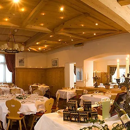 Hotel Parsenn 3*